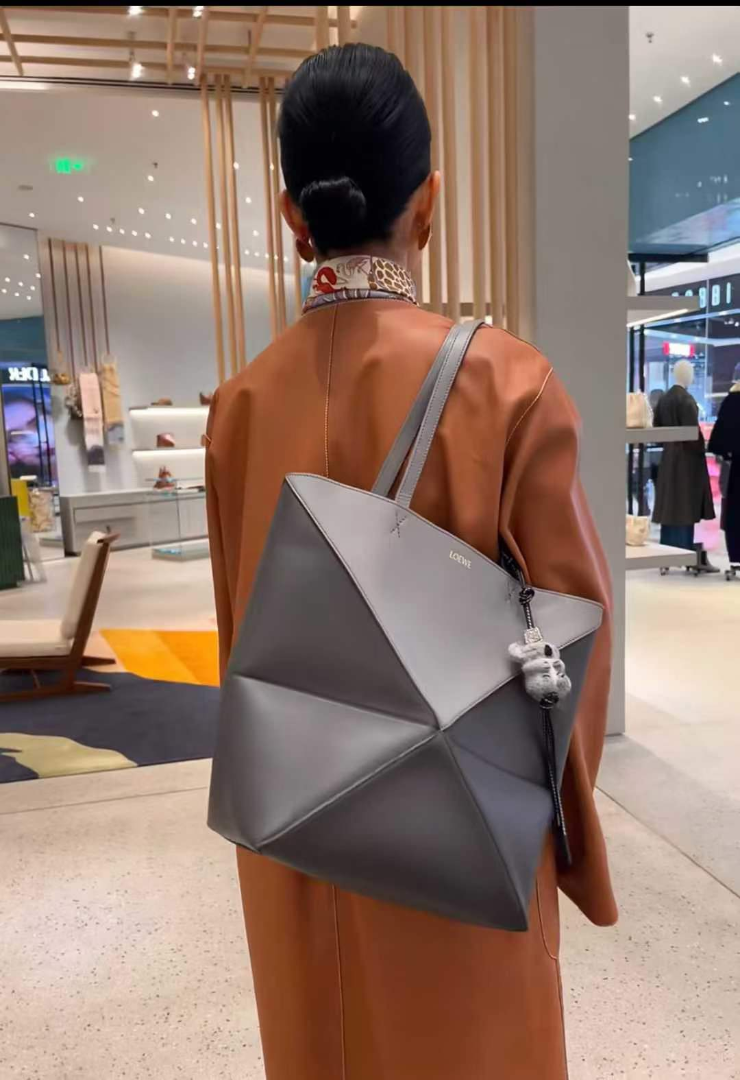 Loewe Puzzle Fold Bag Small – Glossy Nappa Leather | 95% New63227680054017112