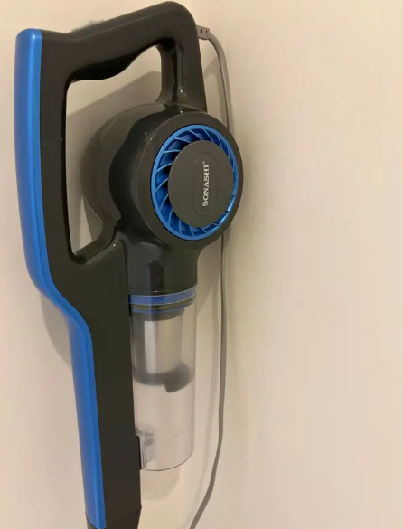 Aspiradora Sonashi de 600 W, ligeramente usada