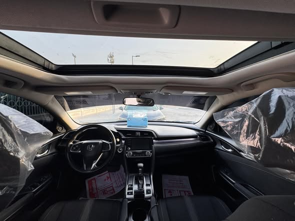 هوندا سيفيك بجميع الخيارات64685543853699111