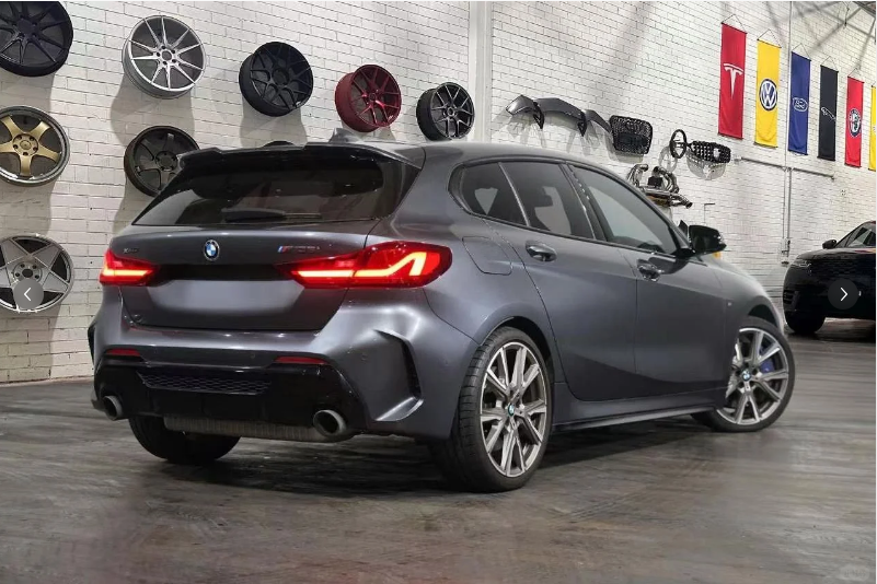 Performance Hot Hatch | 2022 BMW M135i xDrive64682754356482111