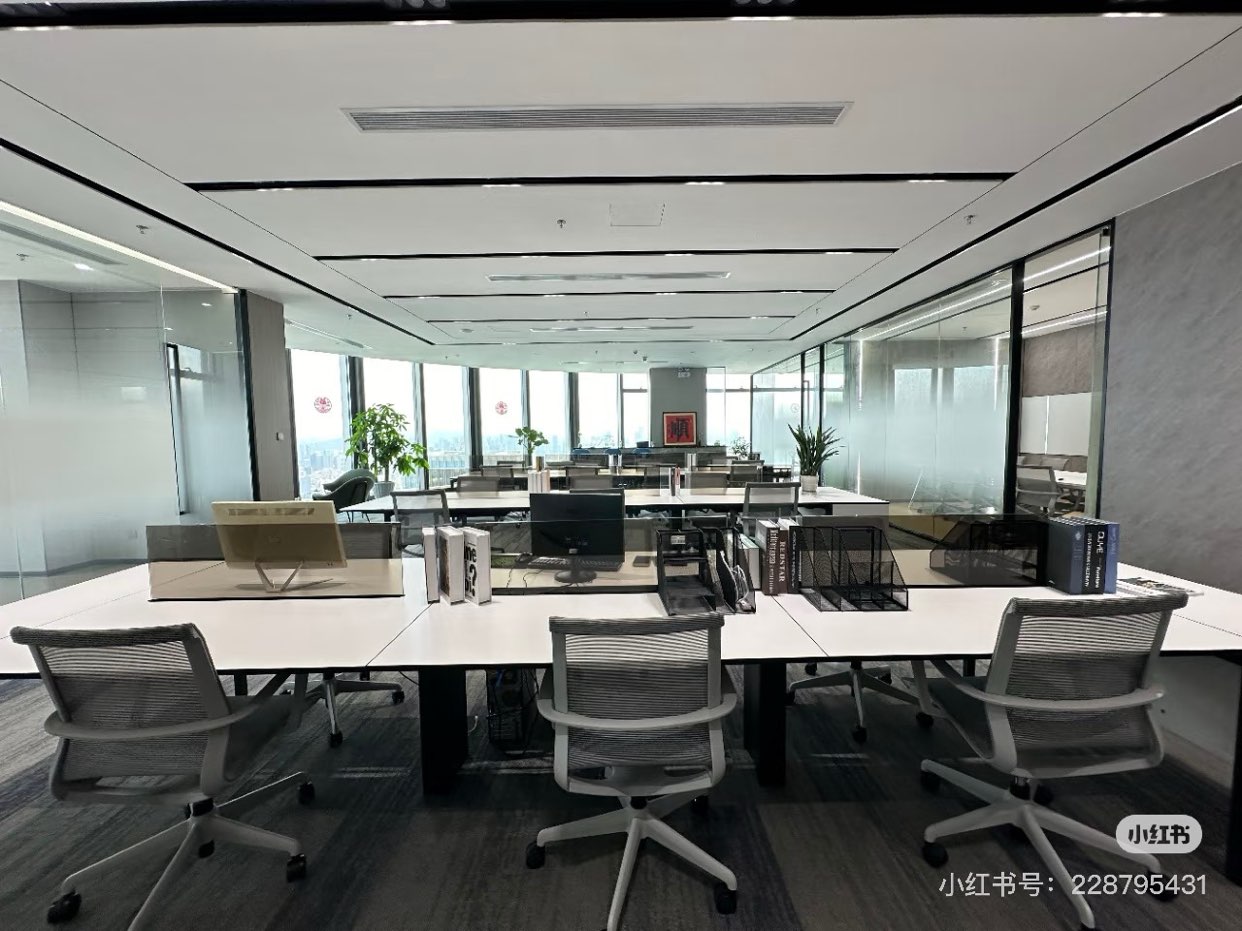 Excellent Qianhai No.1 Tower T1 988㎡ Premium Office Space63766742595331112