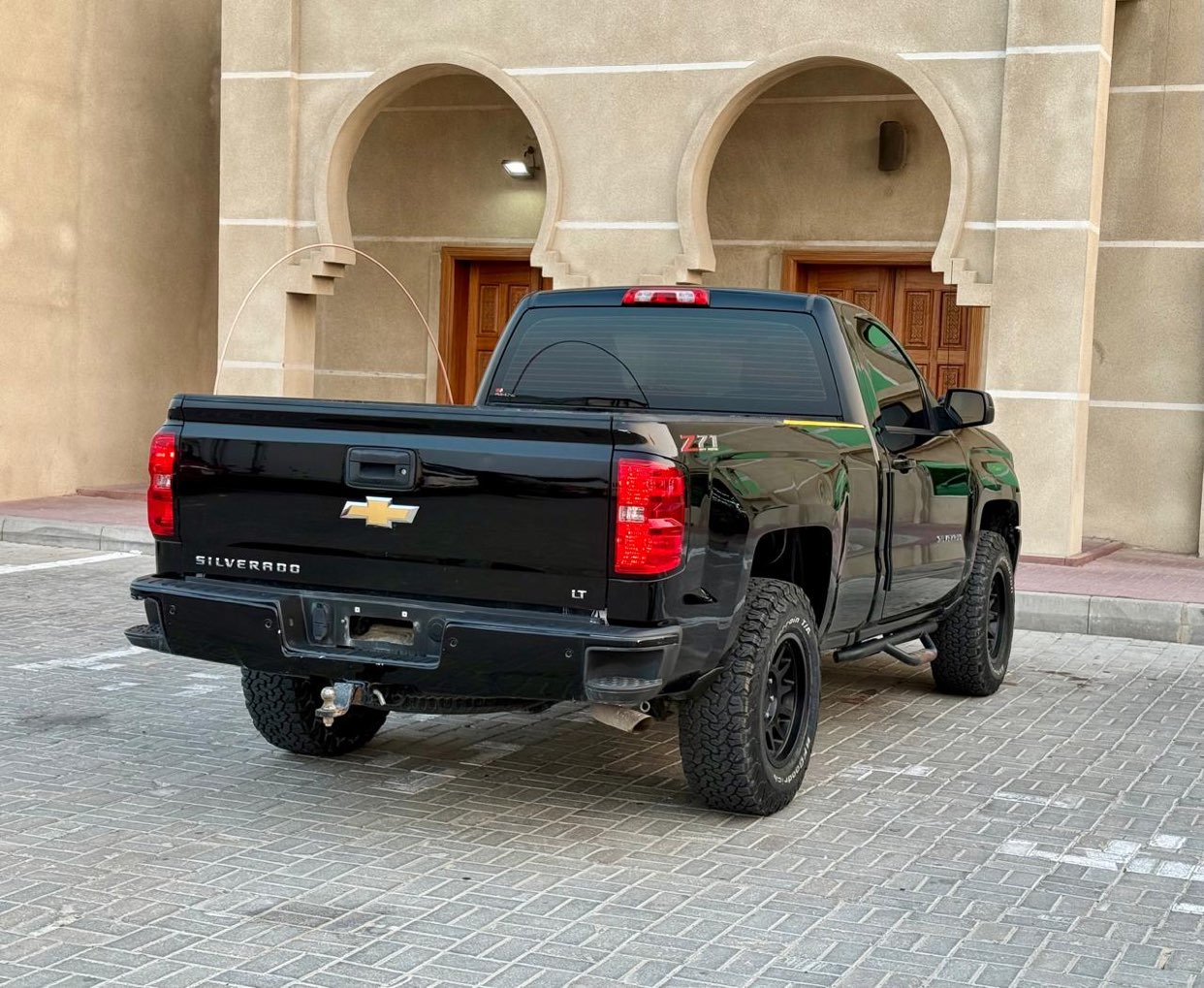 Ajman64209895865987111
