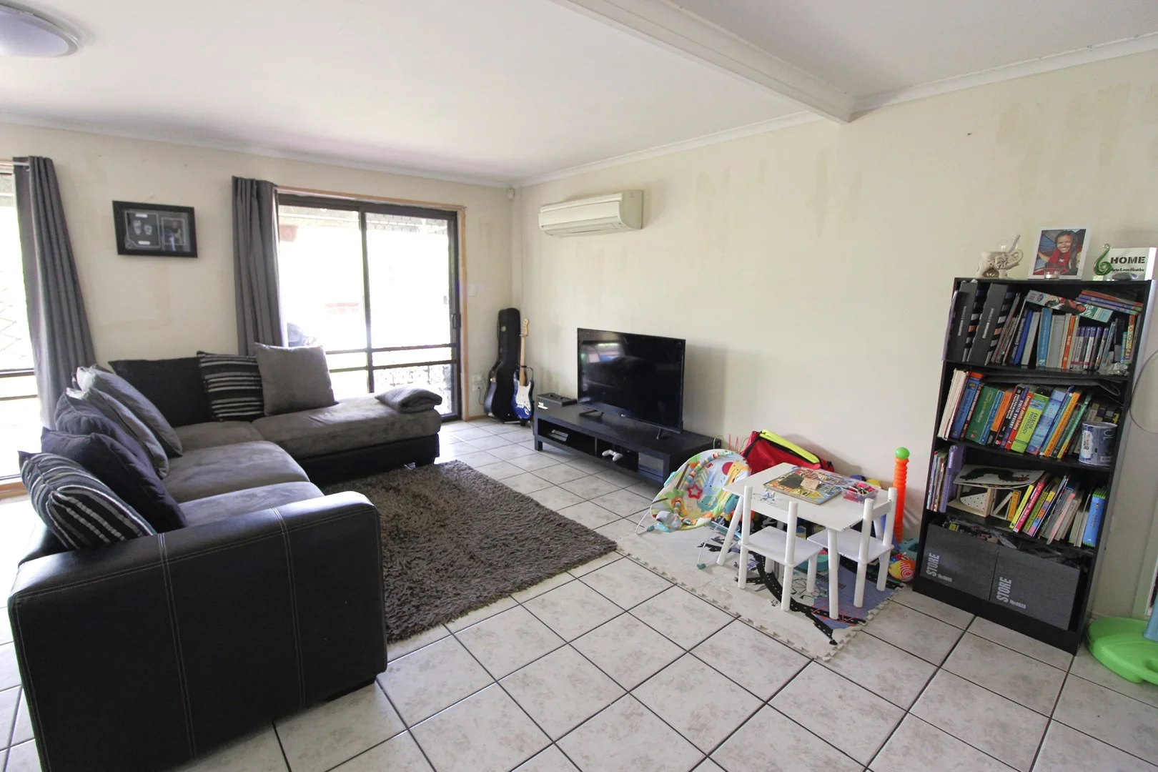 Unit 1/2-4 Hercules Road, Mount Isa QLD 4825