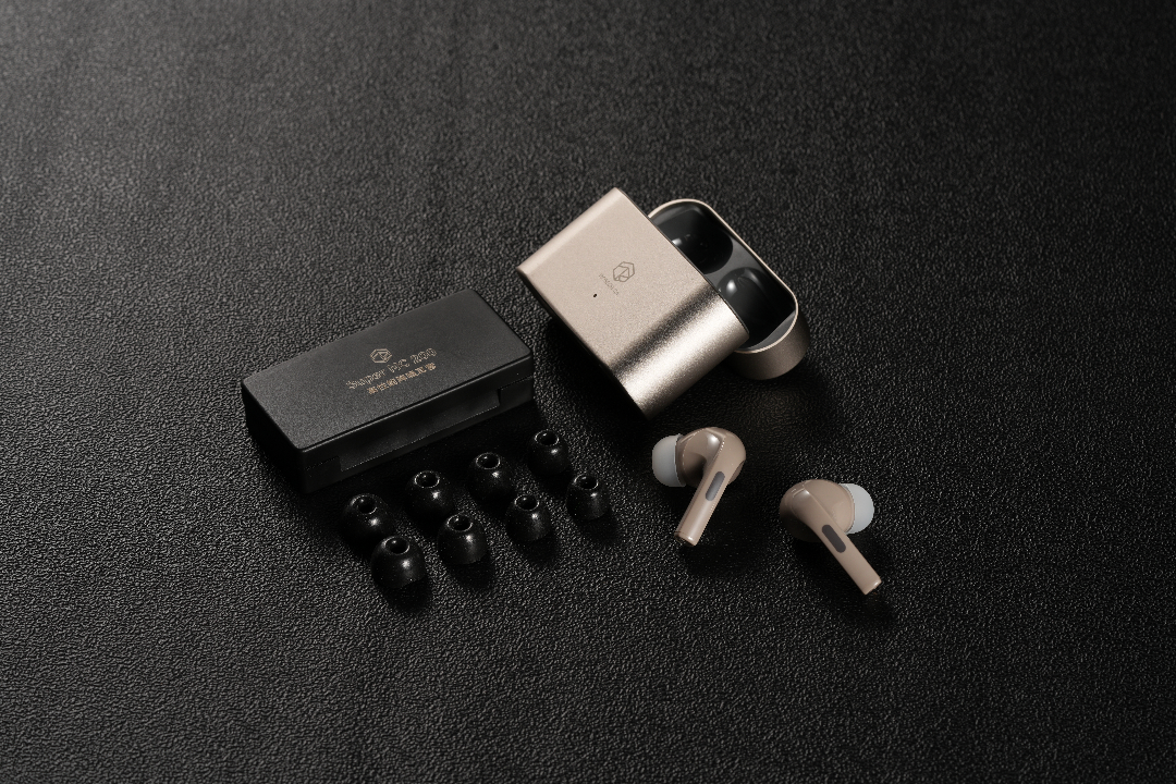 سماعات ROSESELSA EarFree i5 اللاسلكية سماعات رأس بخاصية إلغاء الضوضاء النشط الهجين LDAC صوت HiFi سماعات لاسلكية 48dB ANC IPX5 بلوتوث 5.3 وضع اللعب 54 مللي ثانية (ذهبي شمبانيا)63615273554306111
