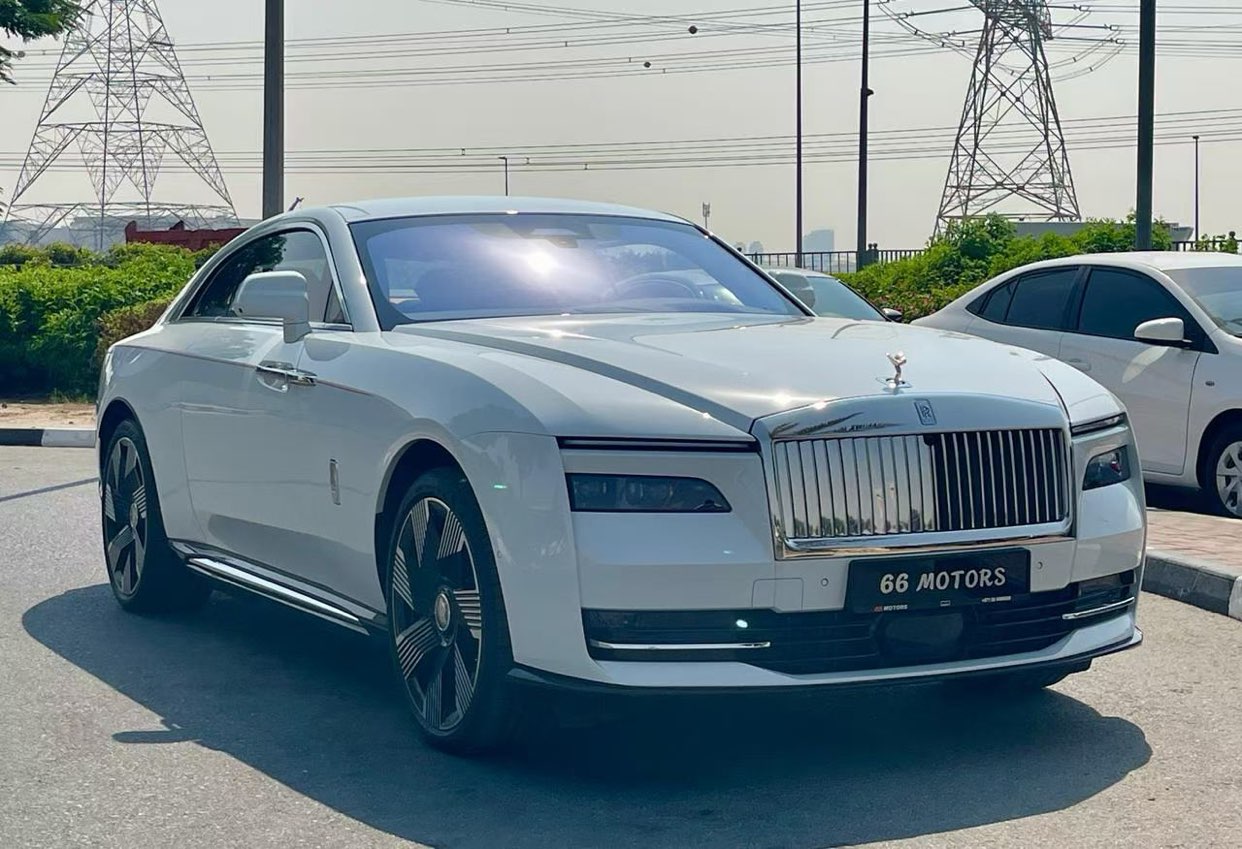 /en/city/cate-others284/rolls-royce-spectre-6424592355981111/-3