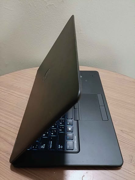 Dell latitude E7450 64970638132355112