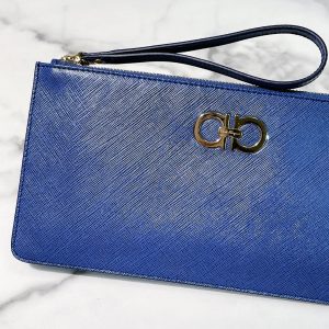 FERRAGAMO HAND POUCH64321460387201111