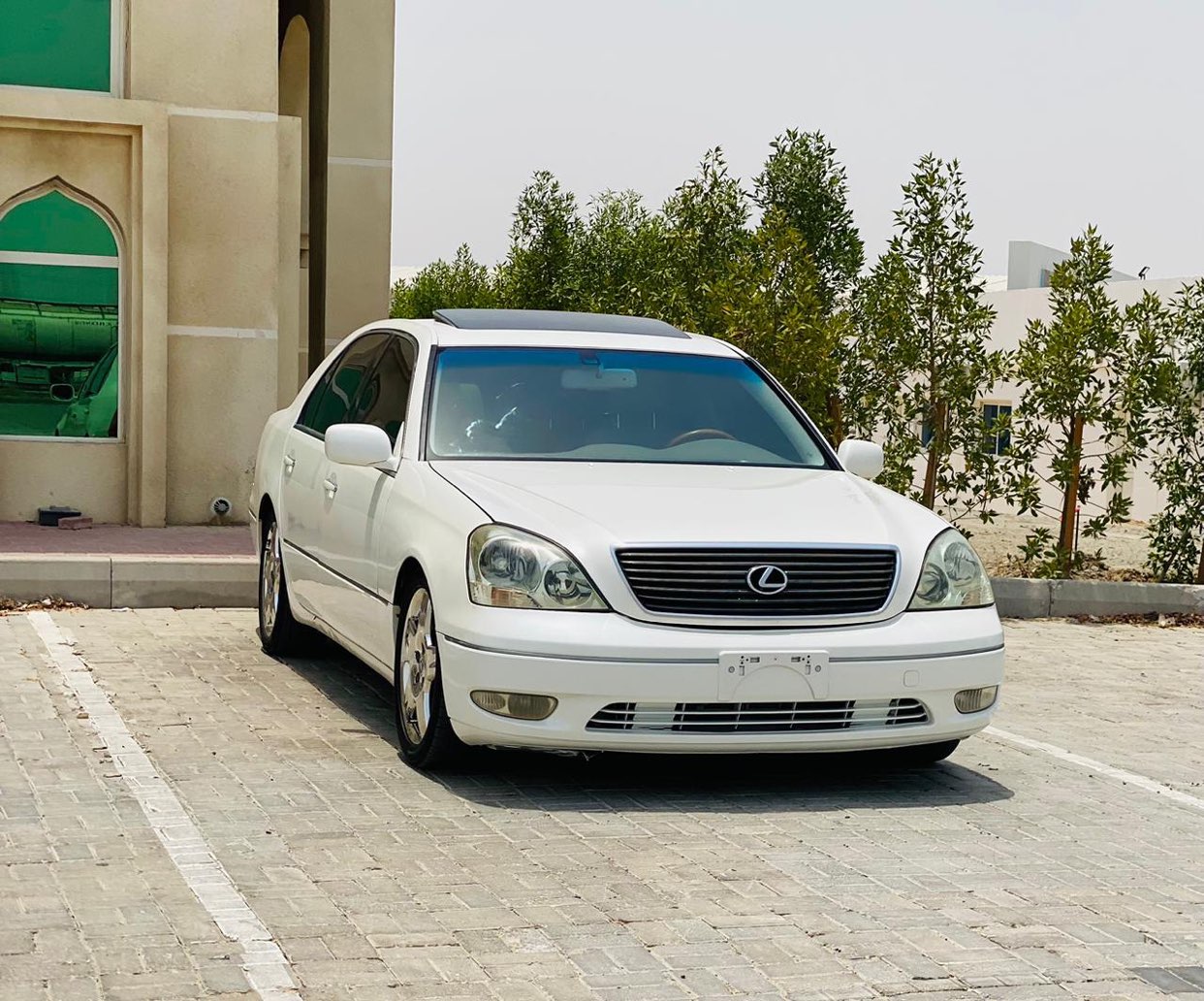 Ajman64198317832322118
