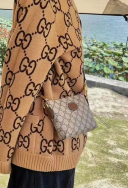 Gucci Ophidia GG Mini Crossbody Bag + Detachable Clutch | Excellent Condition63228294968834112