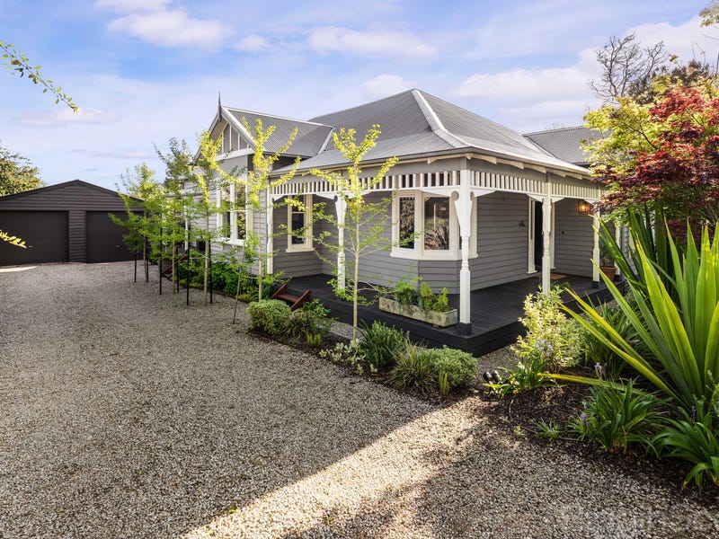 26 Central Springs Road, Daylesford, Vic 3460