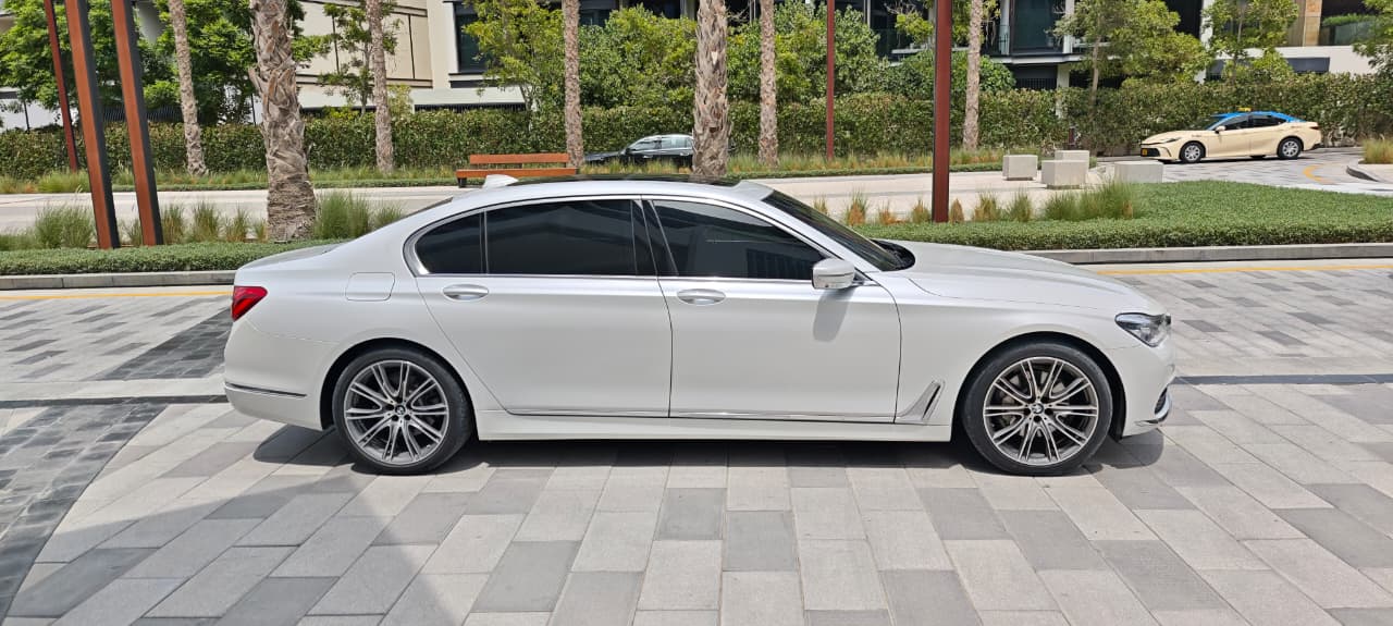 2018 BMW 730li full option 63701989515139111