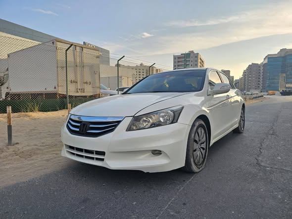 honda-accord-2011-64849903400961113